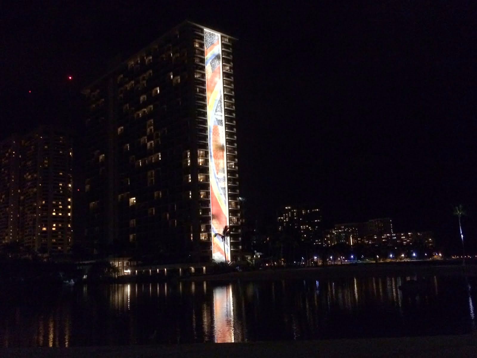 Hilton Hawaiian Village - Rainbow Tower