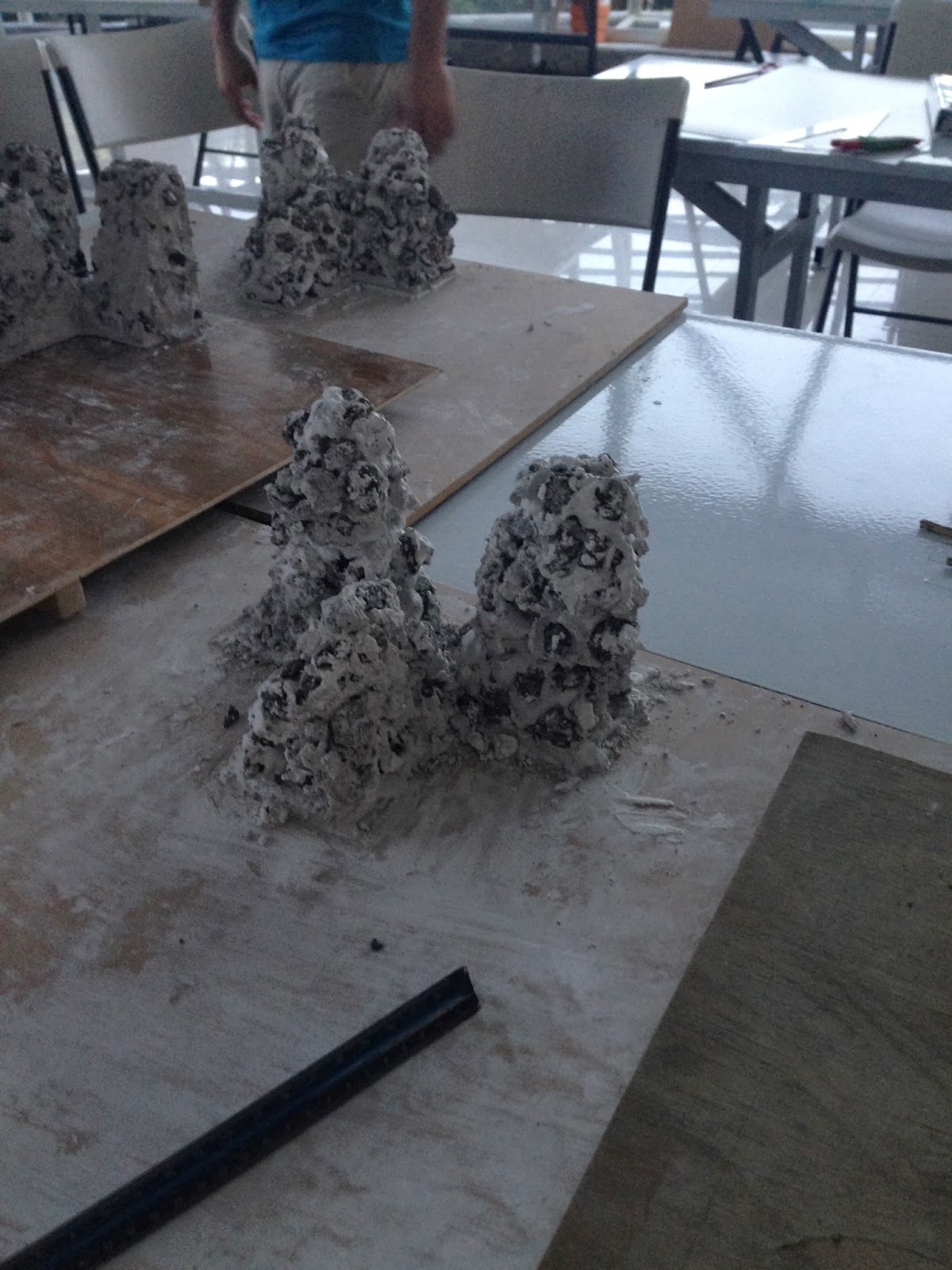 Tecnologías de la edificación: Cimentación de Piedra Braza (Escala)