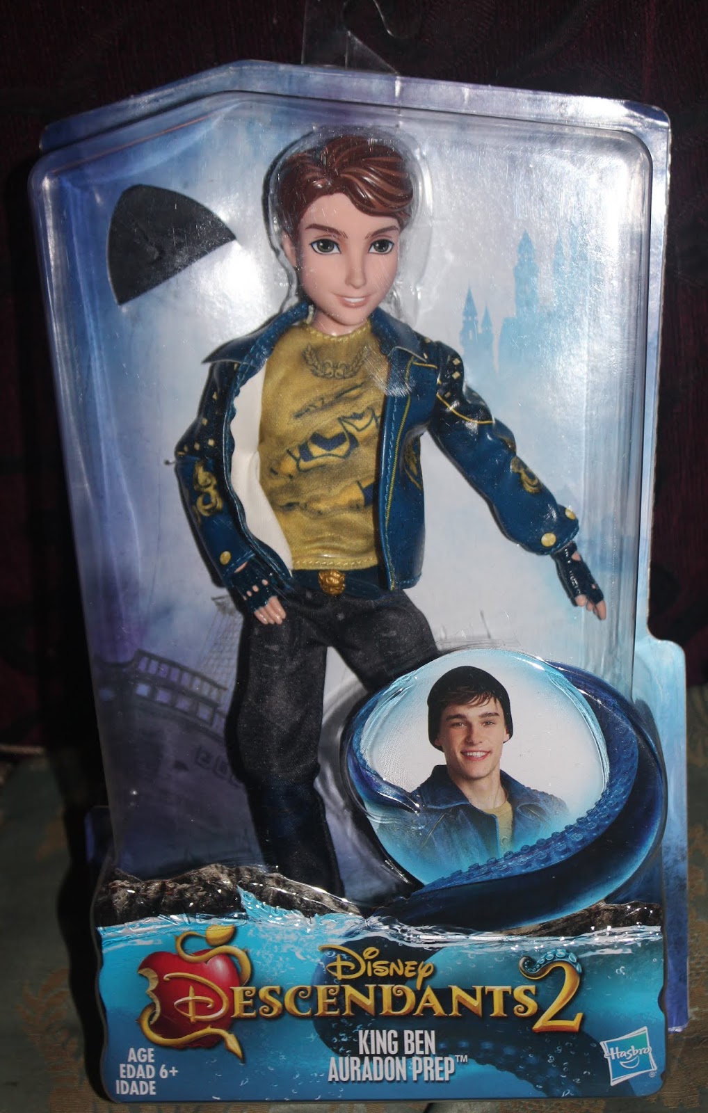 descendants dolls toys r us