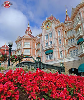 Disneyland Paris - Disneyland Hotel