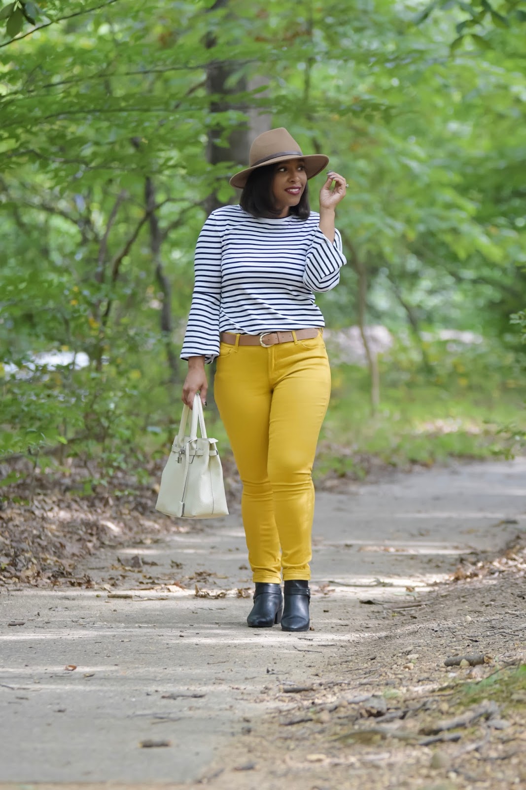 Old Navy Style, Say Hi, stripe top, colored denim, fall outfit looks, wide brim hats, black booties for fall, fall outfit ideas, colored denim