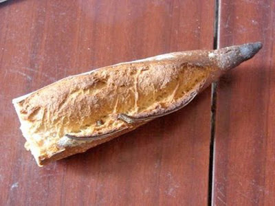 Frans brood, een pointu, een spitse