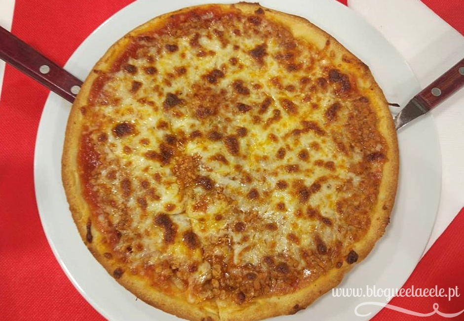 il pizzaiollo a melhor pizzaria em alverca do ribatejo il pizzaiollo+ alverca do ribatejo + melhor pizzaria + comida caseira + refeição económica + take away + blogue português de casal + ela e ele + ele e ela + pedro e telma