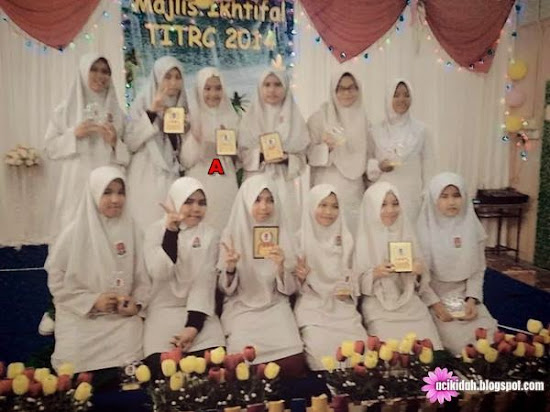 Barisan Murid-murid cemerlang... Barisan Murid-murid cemerlang...