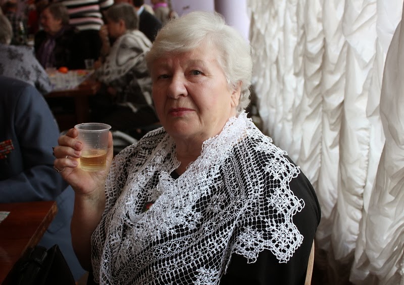 Знакомства С Бабушками В Москве