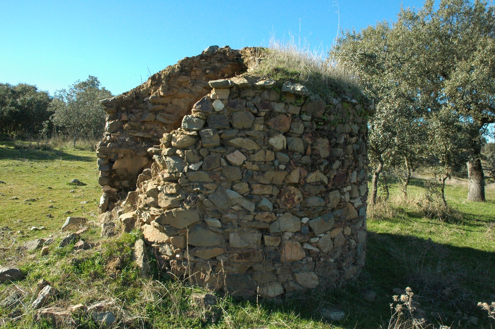 Chozas de Córdoba.: Choza de la Serrezuela Baja (Fuente Obejuna).