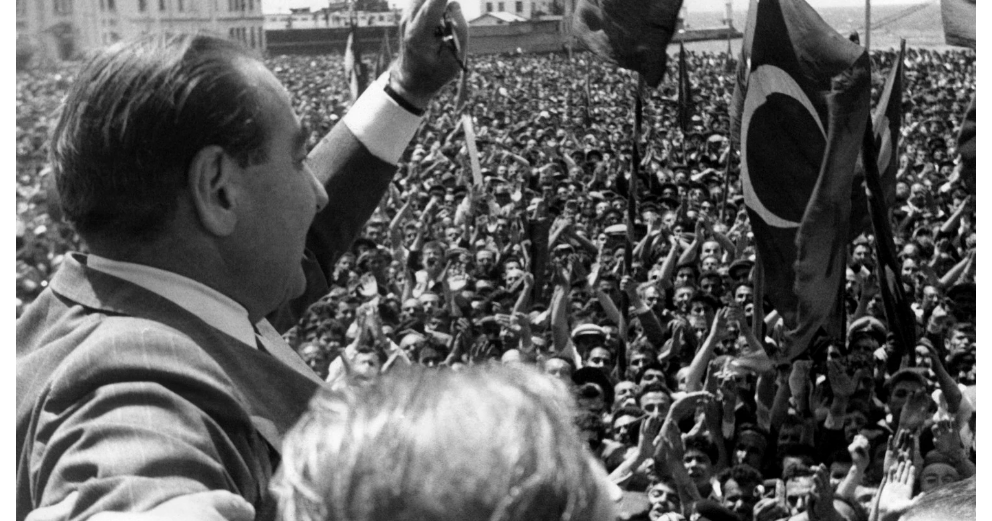 Революция 1960 х. Государственный переворот в Турции (1960). Госпереворот в Турции 1960. Переворот в Турции в 1960 году. Военный переворот в Турции 1960.