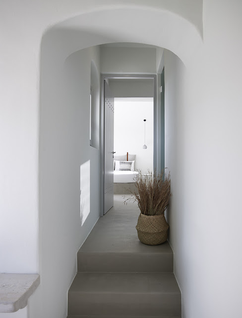 Seascape Suites, Santorini by architectural studio STONES & WALLS