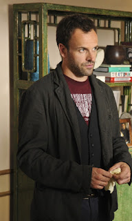 Jonny Lee Miller as Sherlock Holmes in Elementary Episode # 3 "Child Predator"