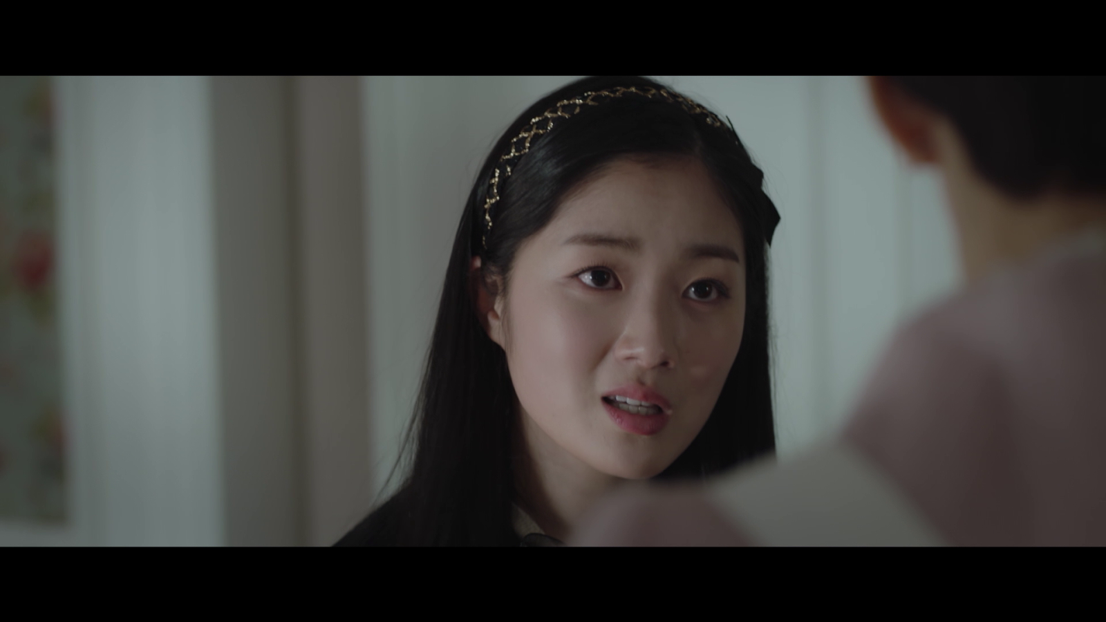 Kim Hye Yoon starring as Kang Ye Seo, the arrogant eldest daughter Han Seo Jin...