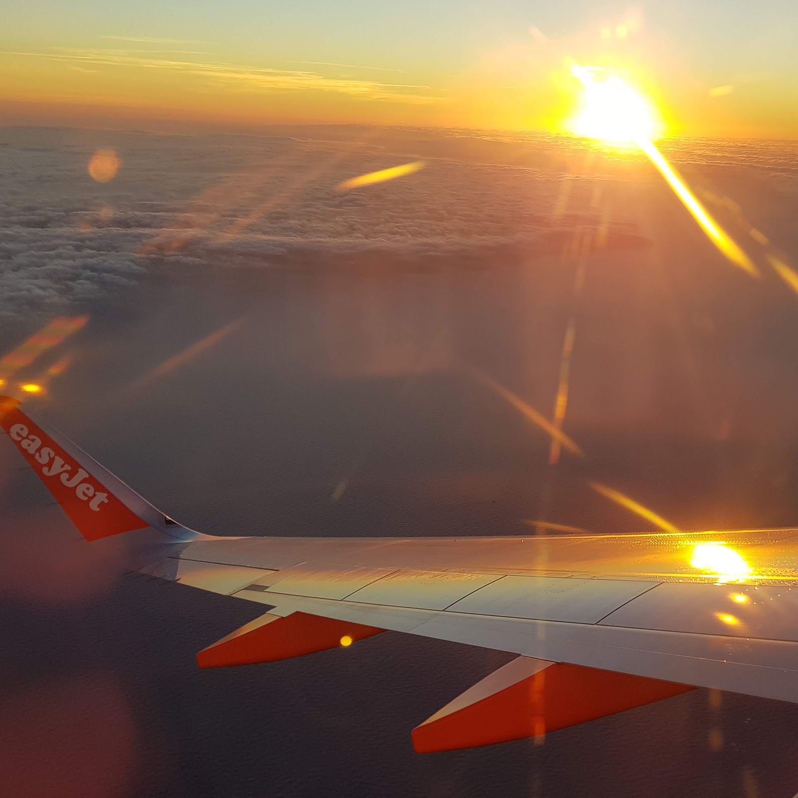 Berlin Entlang Der Einstigen Mauer Im Grenzenlosen Spree Athen