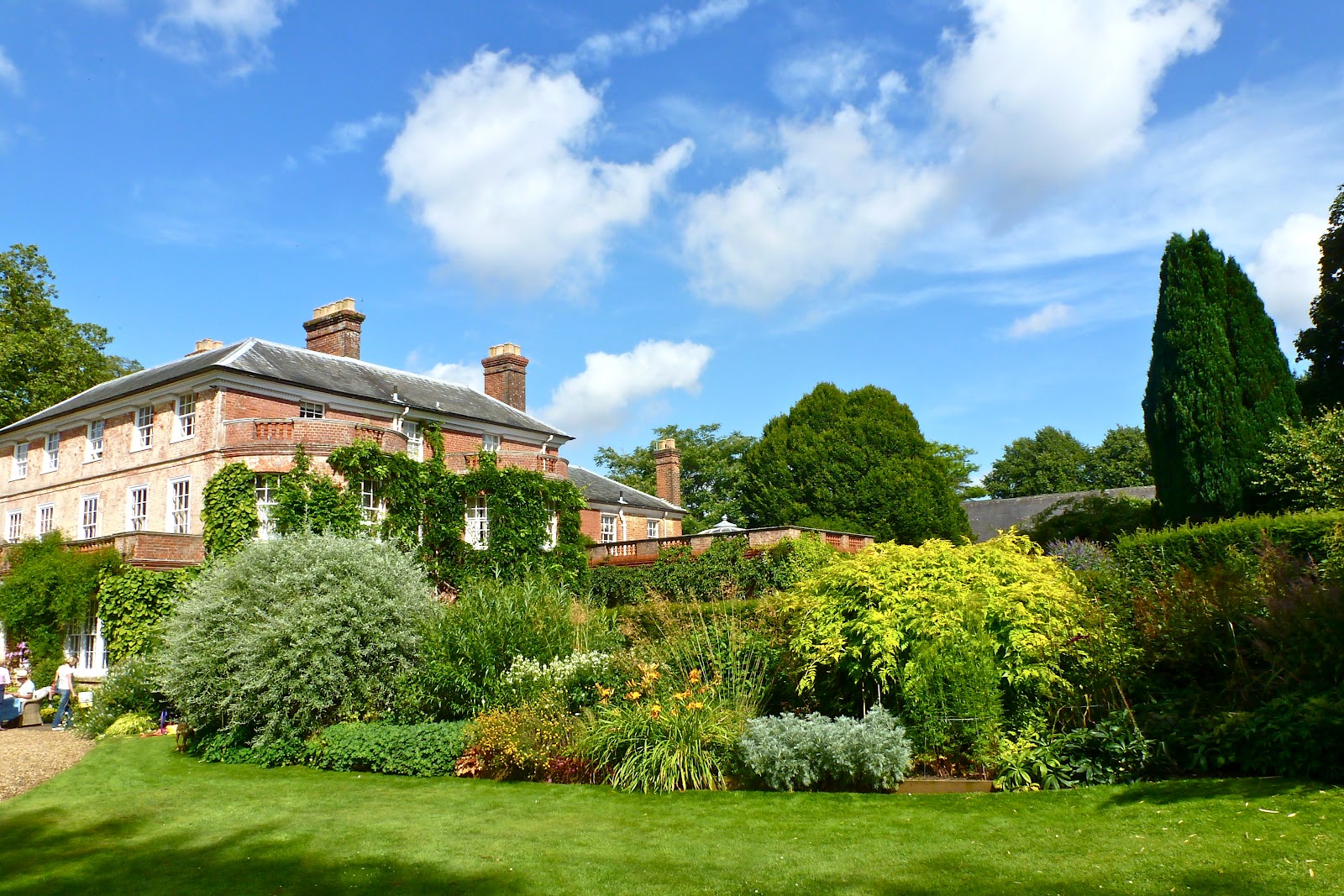 Herry's Journal Favourite Gardens Dean House