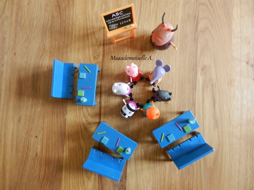 salle de classe peppa pig