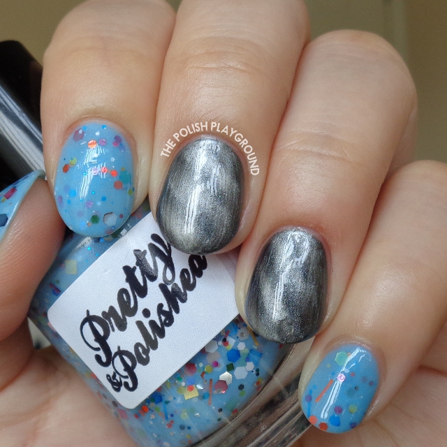 Blue Crelly with Grey Magnetic Polish Nail Art