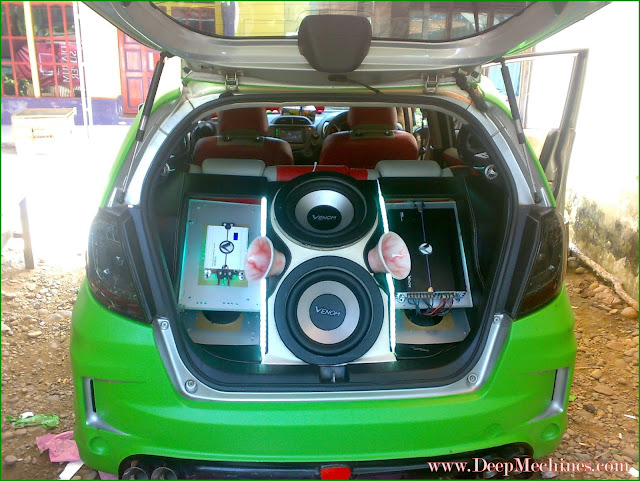 X-GUN Sticker (Barabai) Photo Collection - Honda Jazz (Warna Hijau Muda) Honda Jazz X-GUN Sticker (Barabai) Photo Collection
