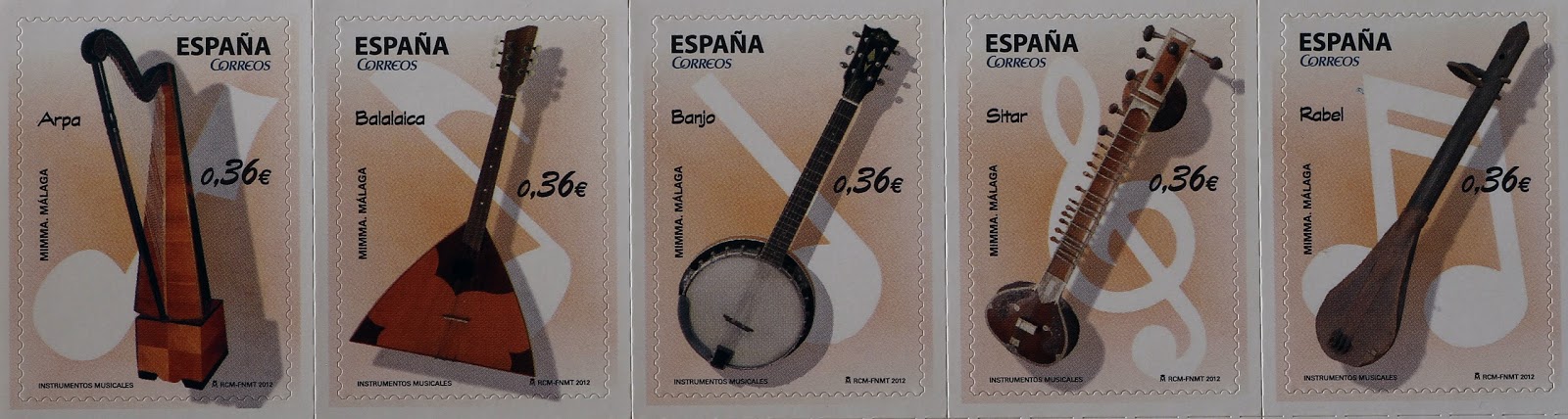 бандуррия испанский инструмент. испанские кастаньеты. мексиканские музыкальные инструменты. бандуррия струнный музыкальный инструмент. национальные музыкальные инструменты испании.