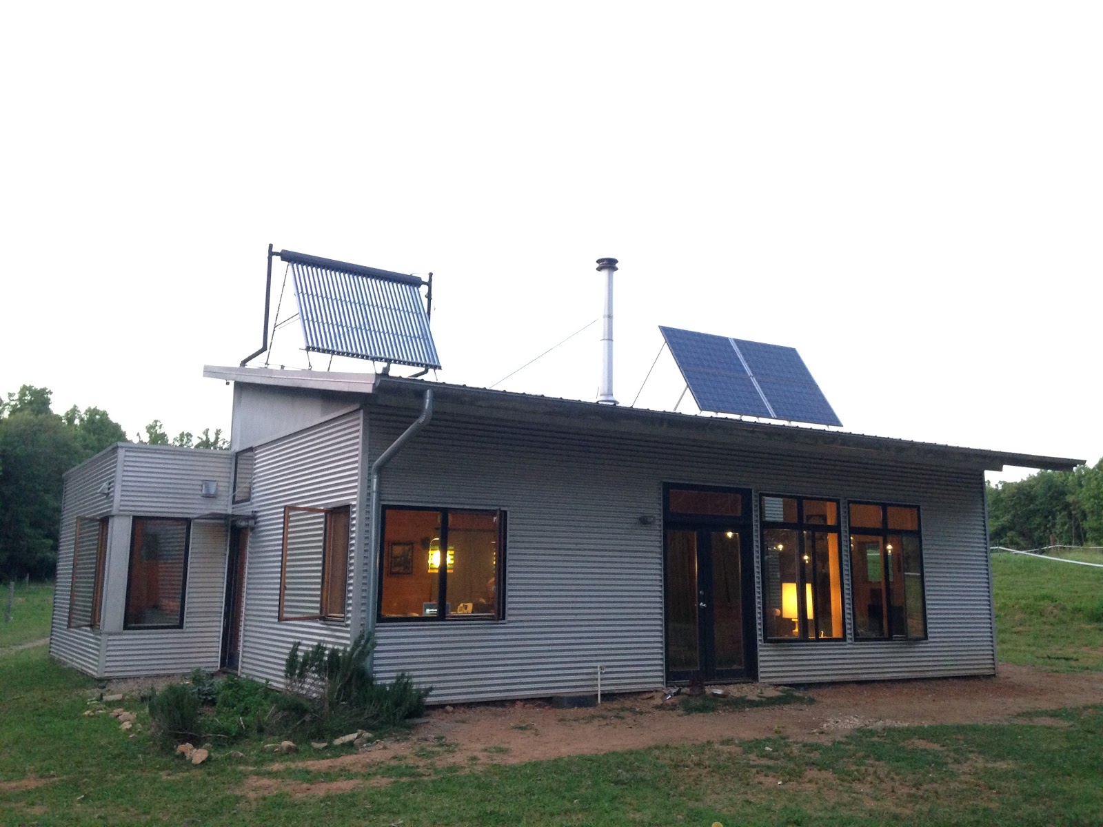 Off Grid Air Conditioning A Modern Prefab House On Minimal Solar