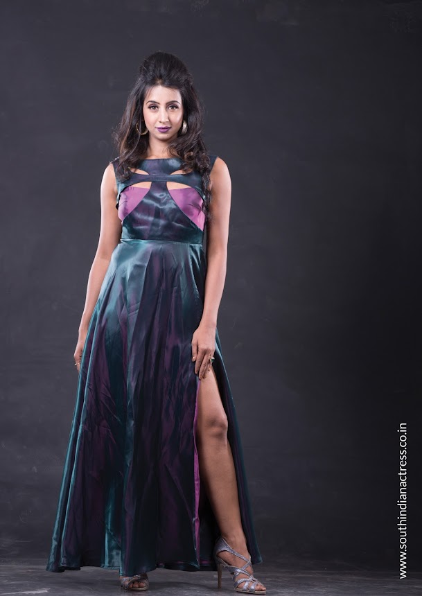 Sanjjanaa Galrani stills in Out of Focus magazine