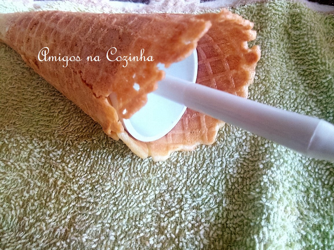 Amigos na Cozinha Cones de bolacha para gelados