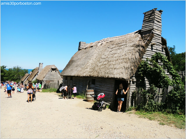 Plimoth Plantation: 17th-Century English Village