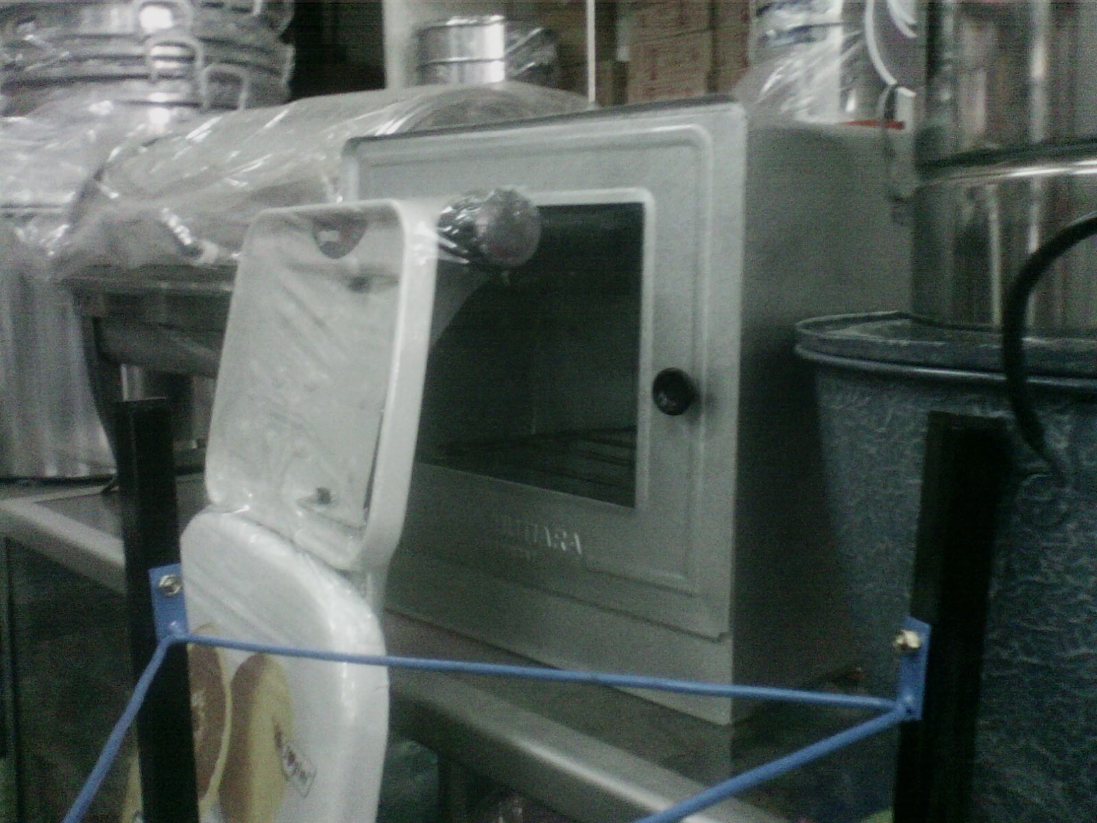 alat masak mie instan listrik