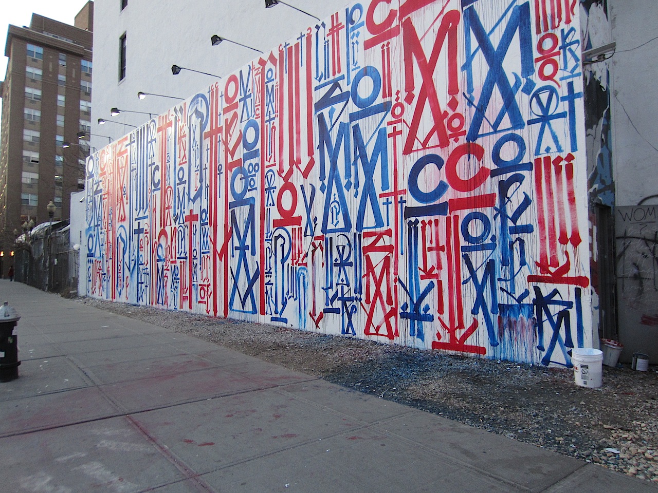 EV Grieve [Updated] Retna wraps up the Houston/Bowery Mural Wall