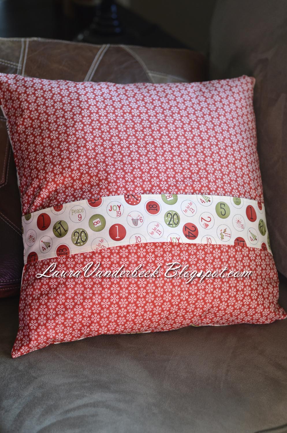 Laura Vanderbeek Seasonal 18" Christmas throw pillows
