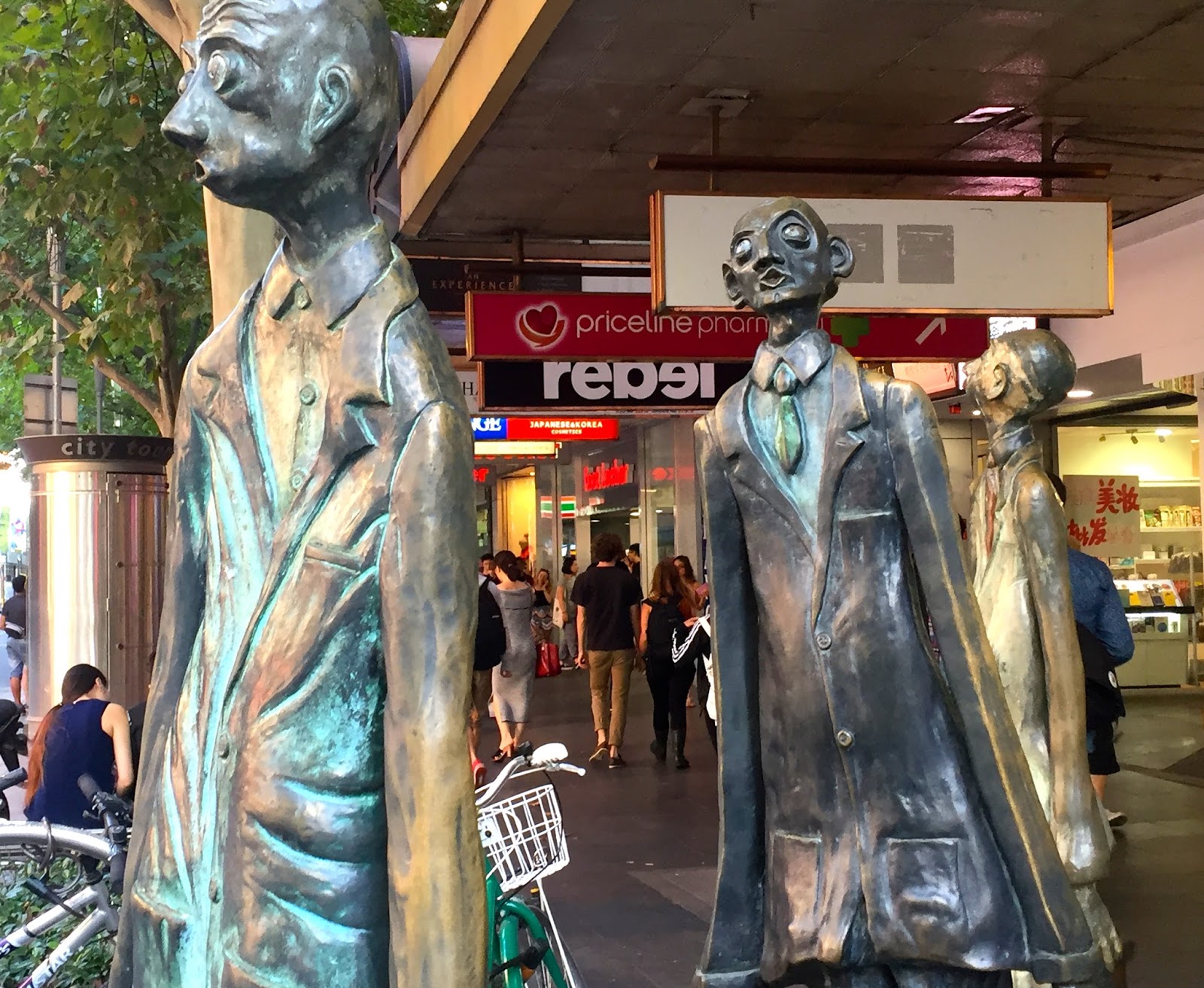 So In Love With Melbourne The Three Businessmen Sculptures
