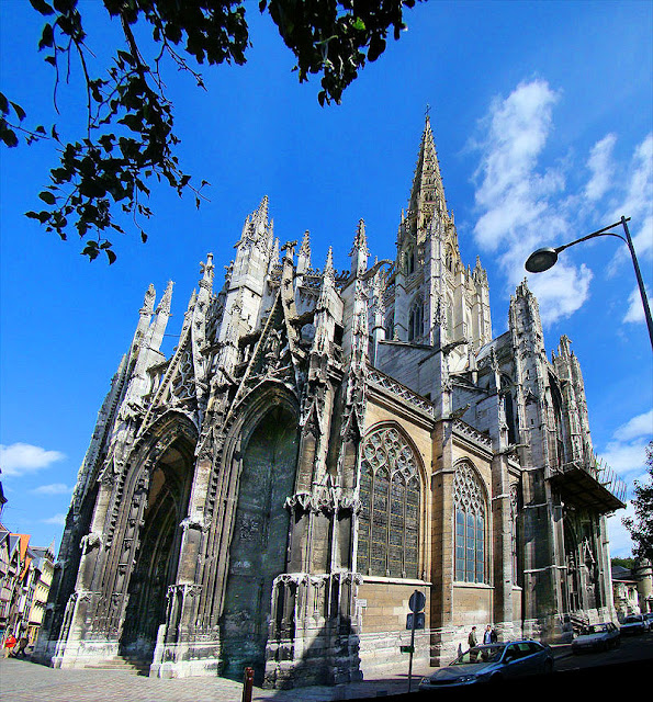Church of Saint-Maclou in Rouen, France. Photo: WikiMedia.org.