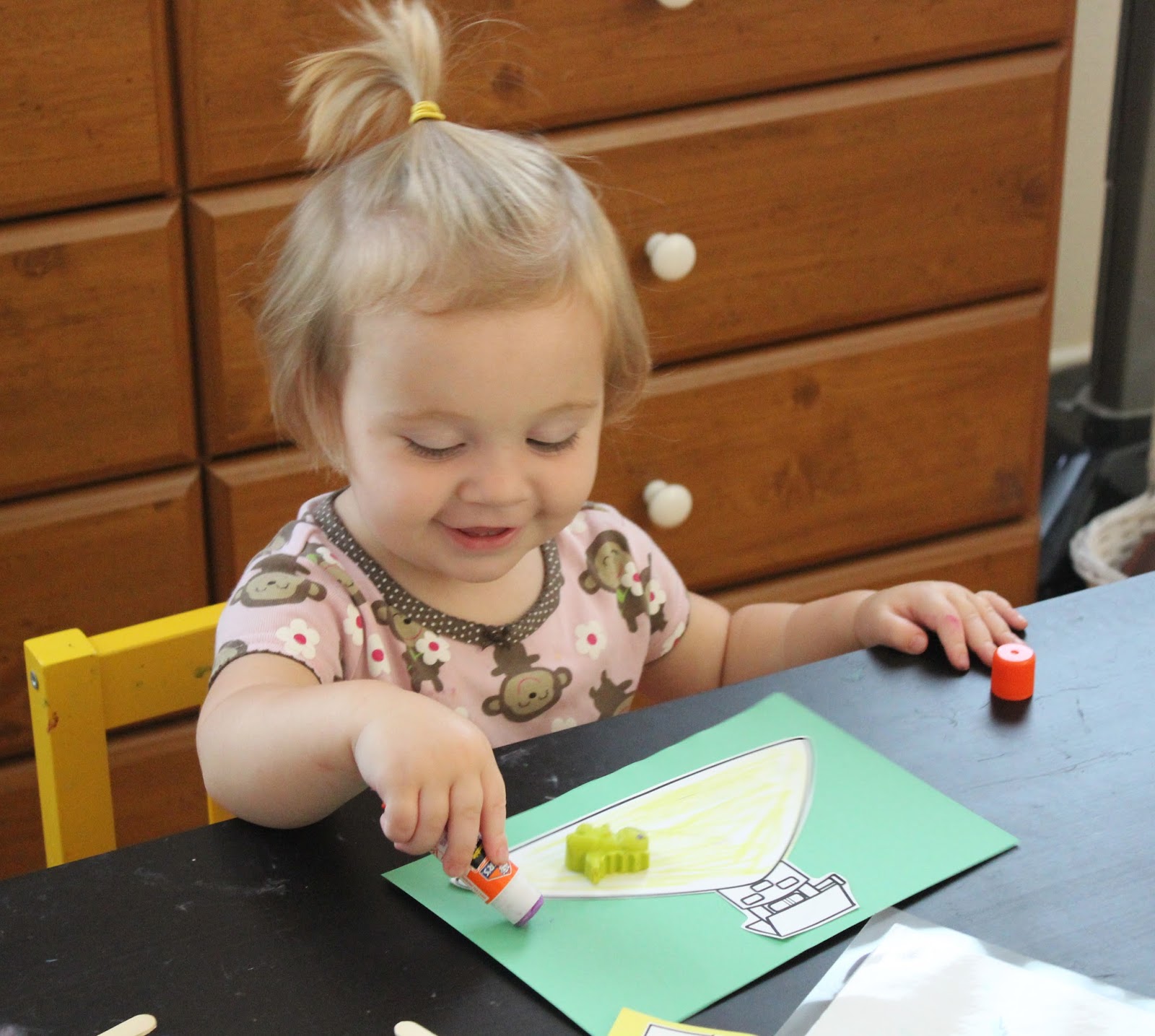 Giggles and Glue sticks....sisters learning together. Nursery Rhymes