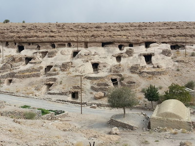  Meymand Caves 12000 yrs old