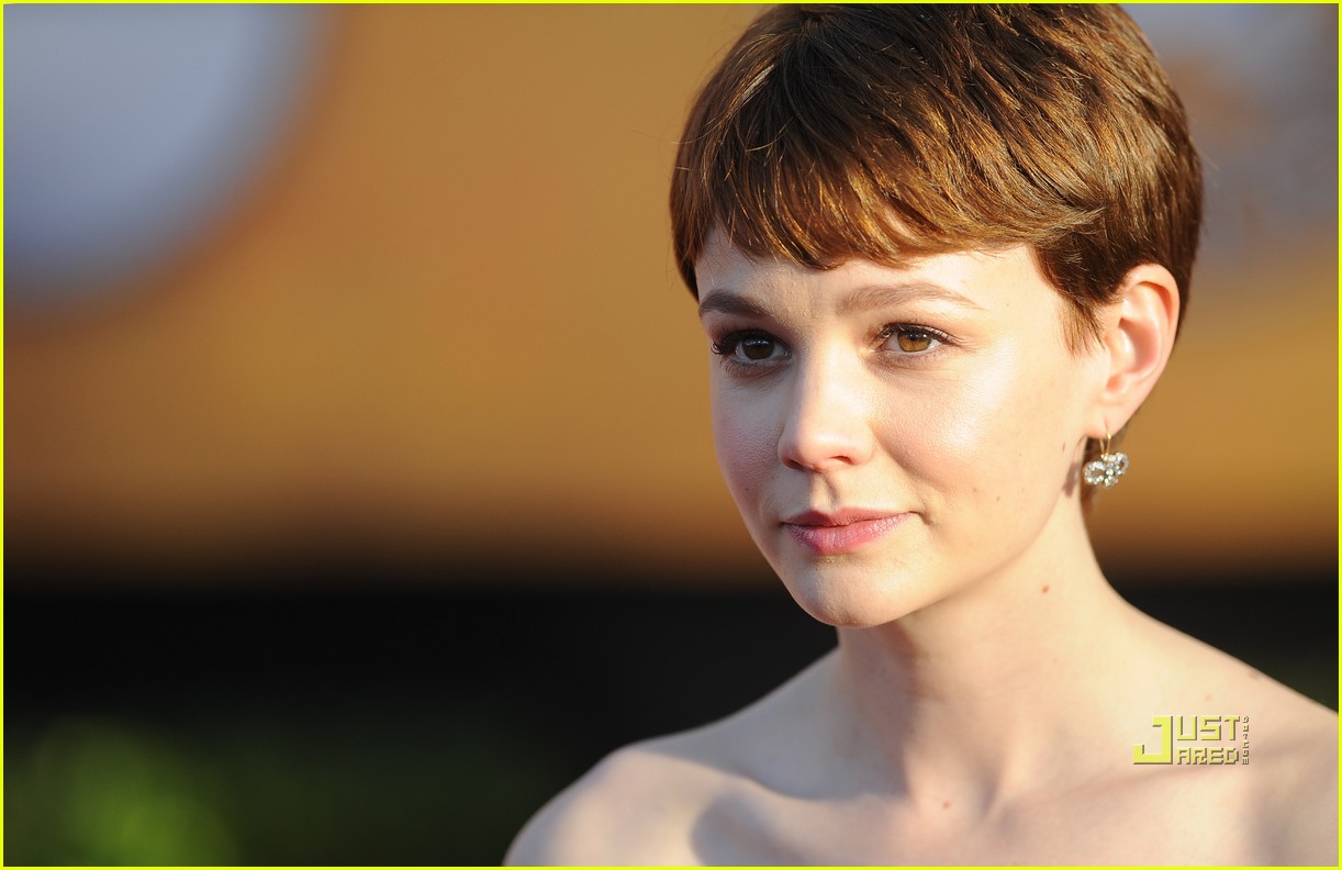 2011 Hairstyles Pictures: Carey Mulligan Hairstyle 