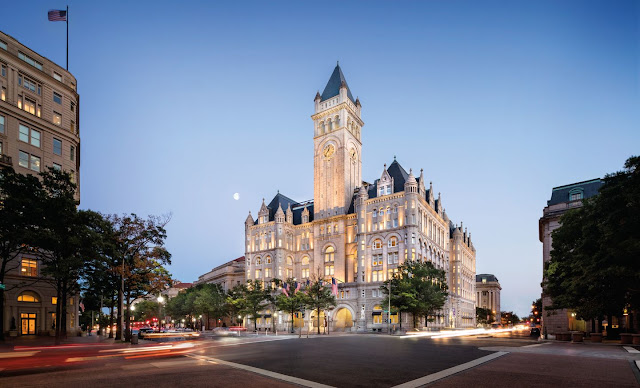 Trump International Hotel in Washington DC is located just minutes from the White House. This 5 star, luxury hotel in Washington DC offers luxurious amenities.
