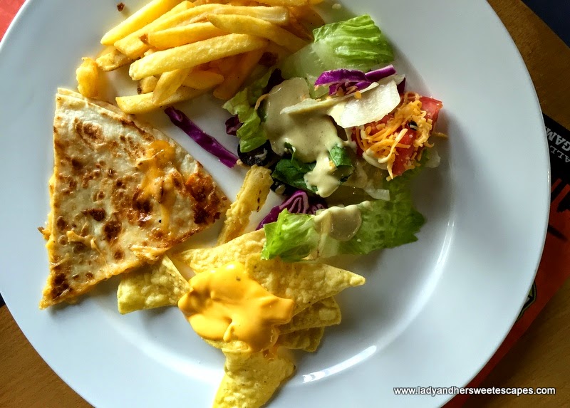 Friday Brunch at Original Wings and Rings Lady & her Sweet Escapes