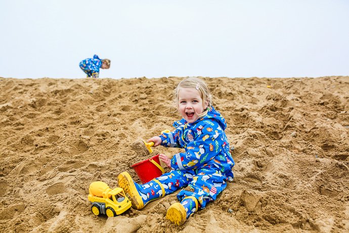 Frugi puddlebusters, Frugi kids clothes, kids beach clean, themummyadventure.com