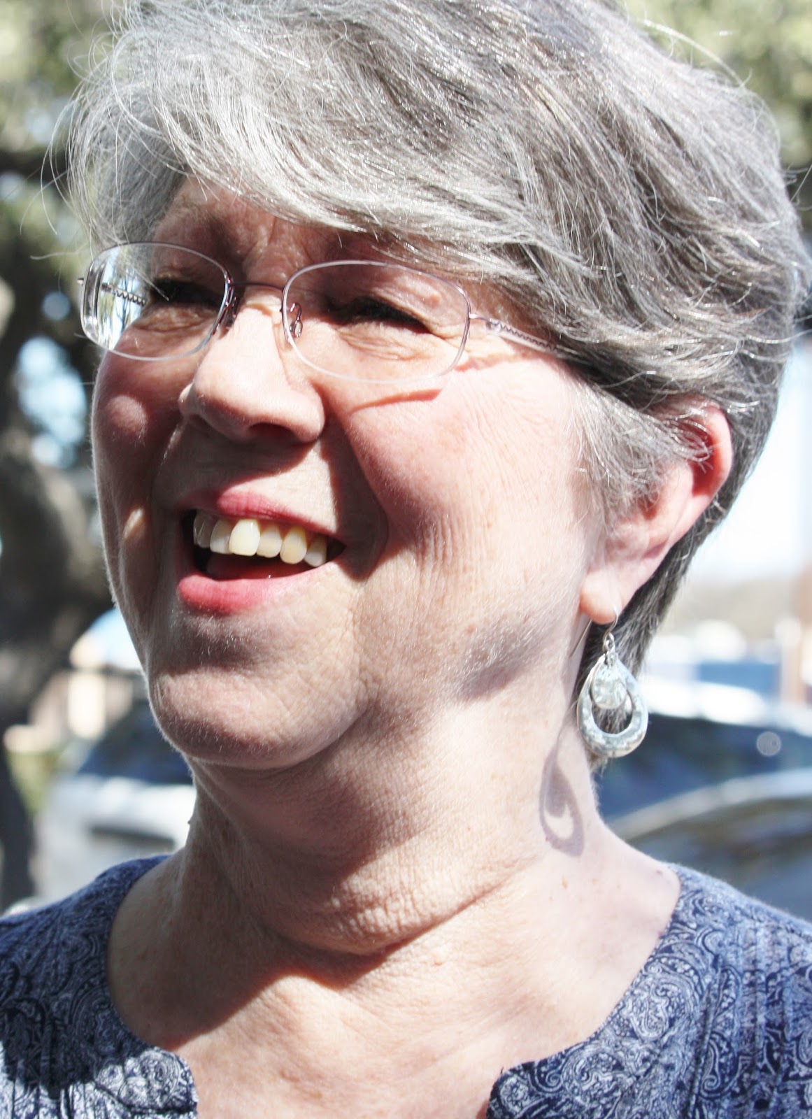 Walker Report - Shedding Light on Bexar County: CC D10 candidate Ezra