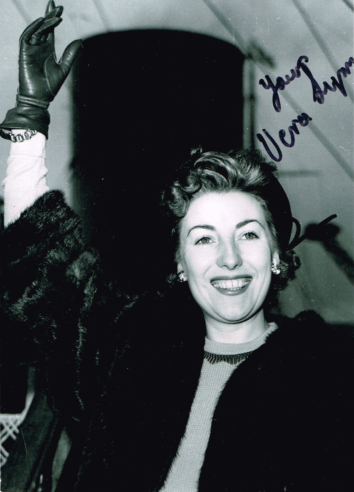 Mark&rsquo;s Autographs: TTM Success - Dame Vera Lynn