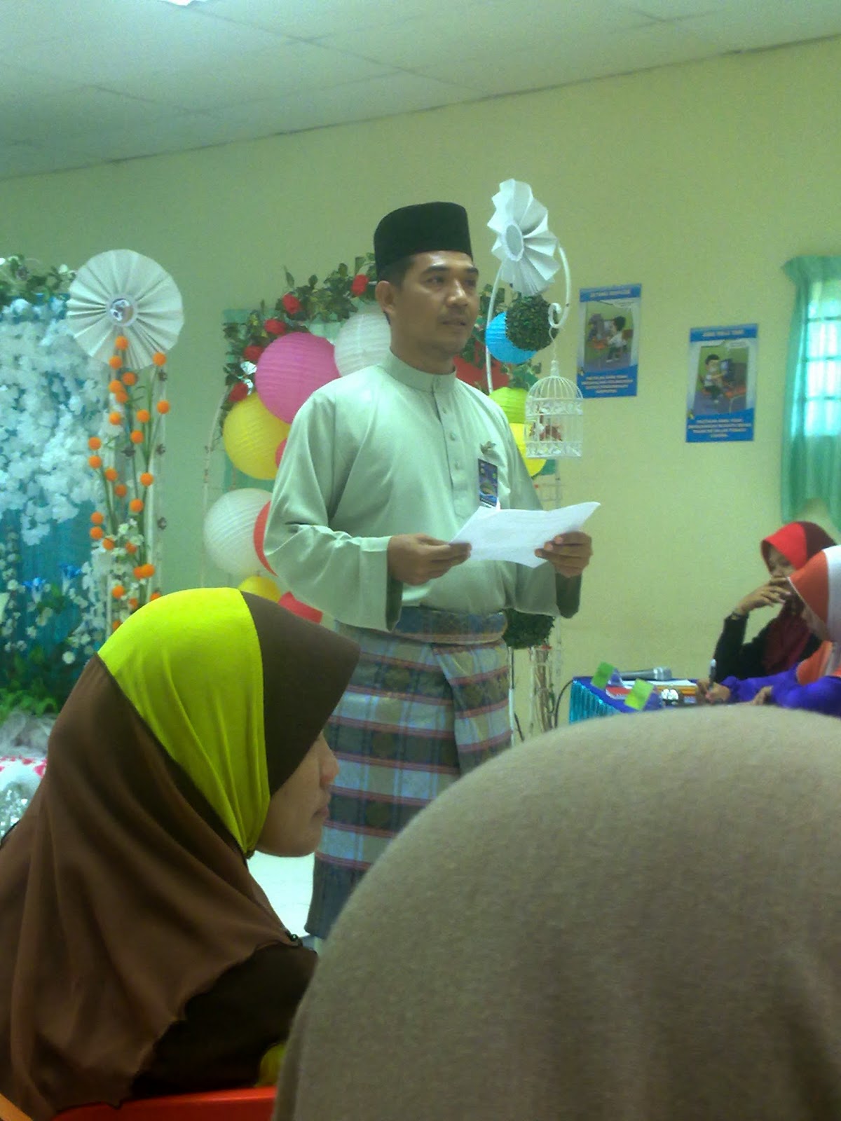 Sekolah Menengah Kebangsaan Sandakan Kronis r