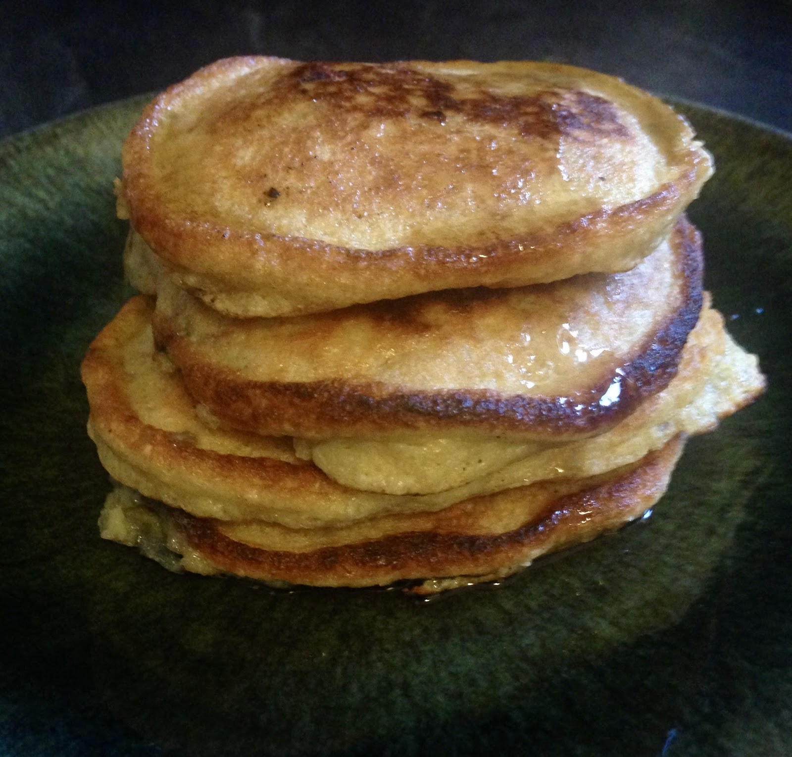 Laura Thomas Blog Things That Make Me Drink Wine... LowFODMAP Almond Flour Pancakes