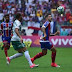 Bahia joga mal, sofre com pênalti inexistente e perde para o Palmeiras