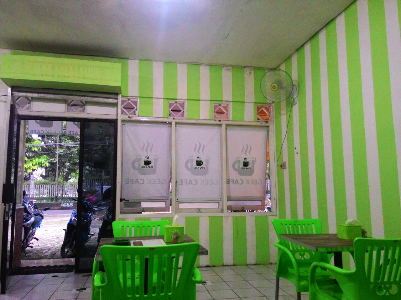 Kuliner Bogor GEEK CAFE