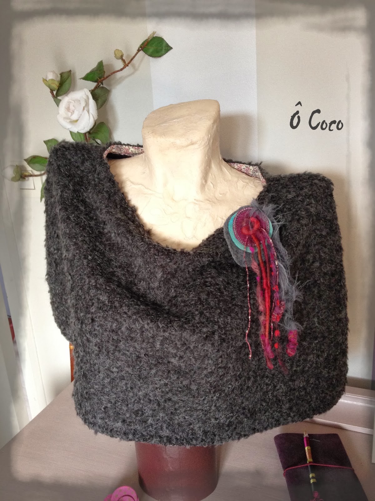 ?? Coco: La saison du cache-?�paule aussi nomm?� mini-cape