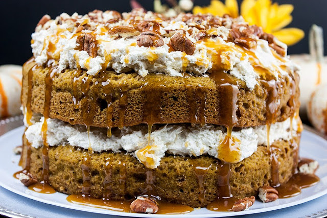 easy pumpkin cake with cream cheese filling recipe