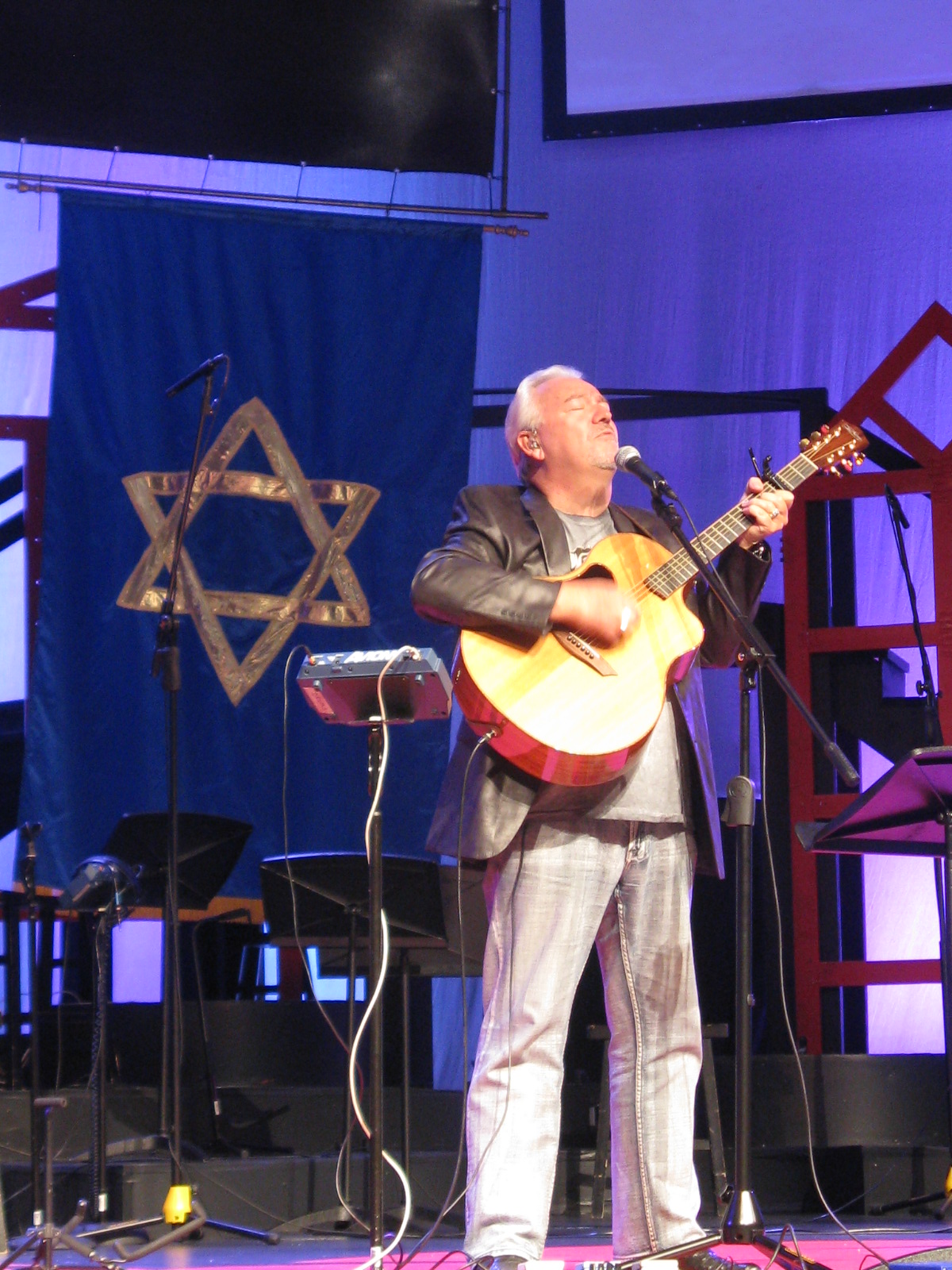 Love For His People: Paul Wilbur in Concert - Charlotte (Concord) NC