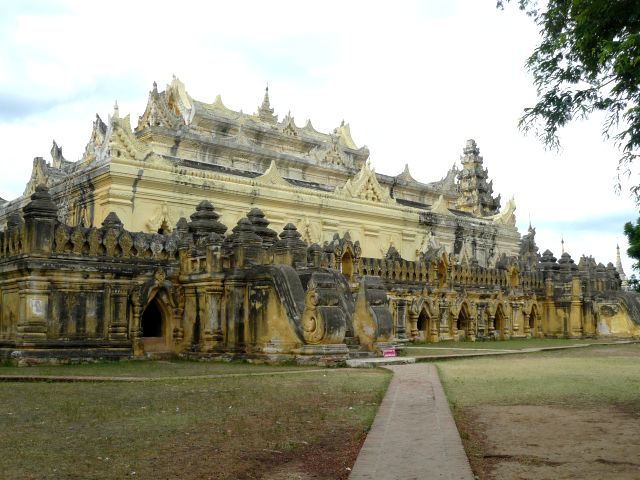 Mahar Aung Mye Bon San Monastery
