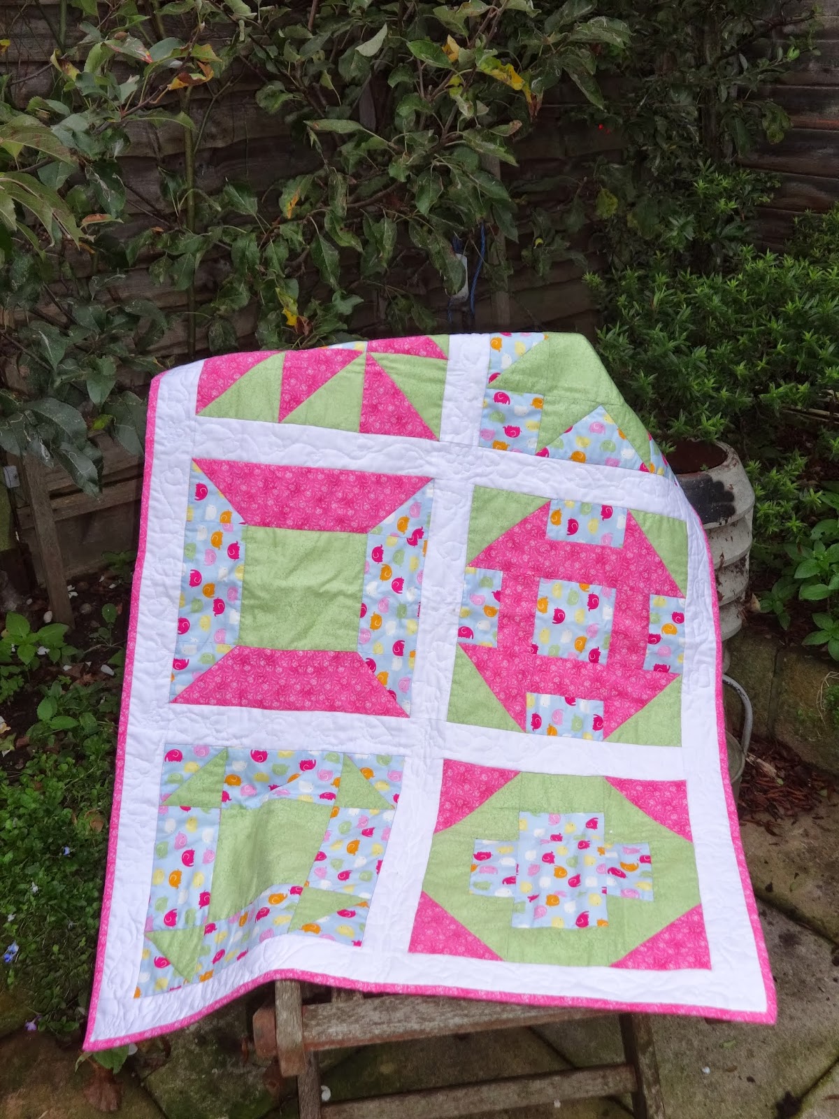 Sew many yarns Trunkful of Quilts 2016