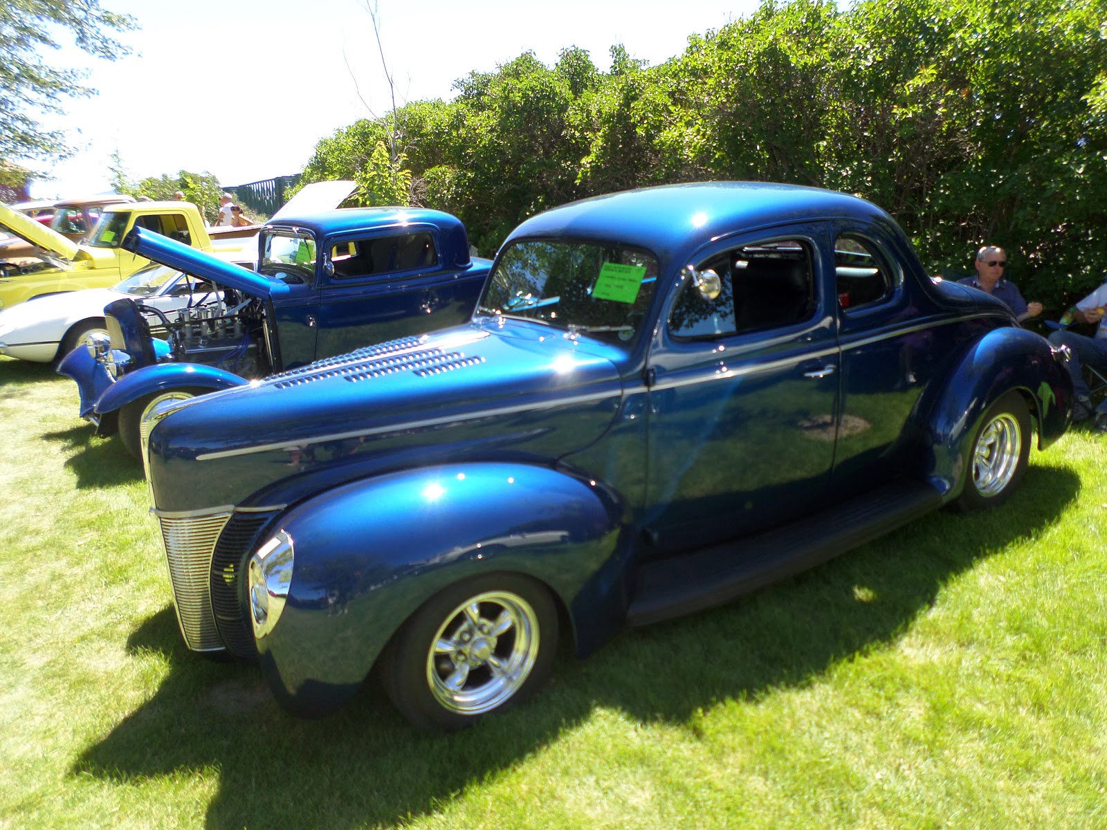 Reel Rods Inc. SHOP UPDATE Whitehall car show photos