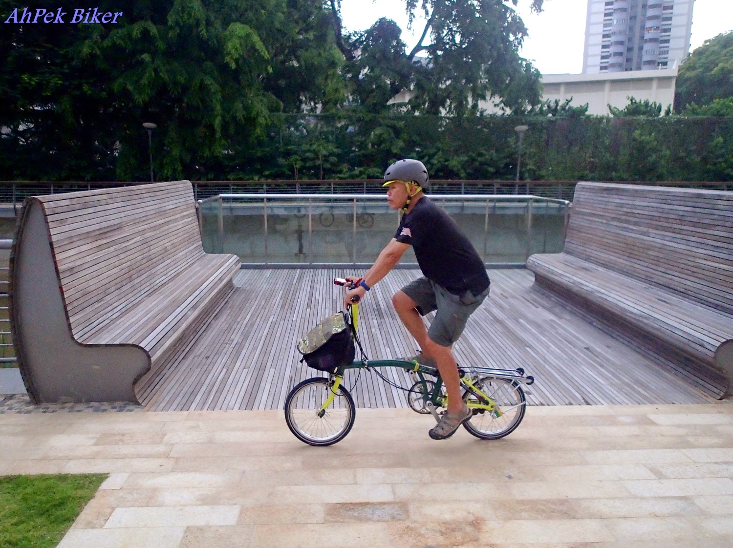 ahpek biker old dog rides again cycling singapore 2015 day 1