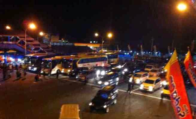 Antrian Kendaraan di Gilimanuk Capai 2 Kilometer