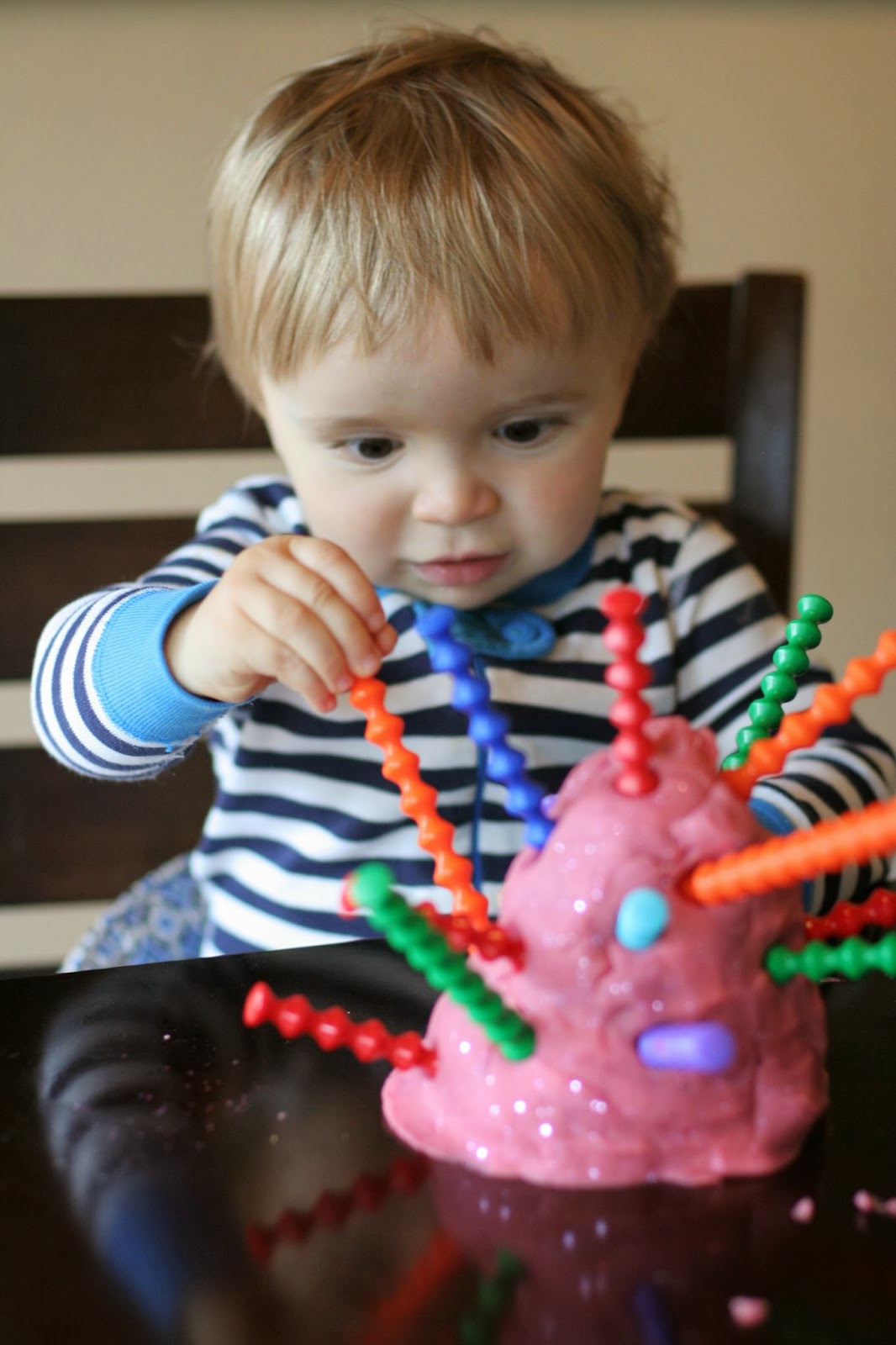 Introducing Playdough to Babies and Toddlers
